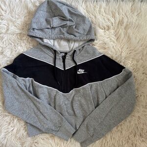 Nike Cropped Hoodie